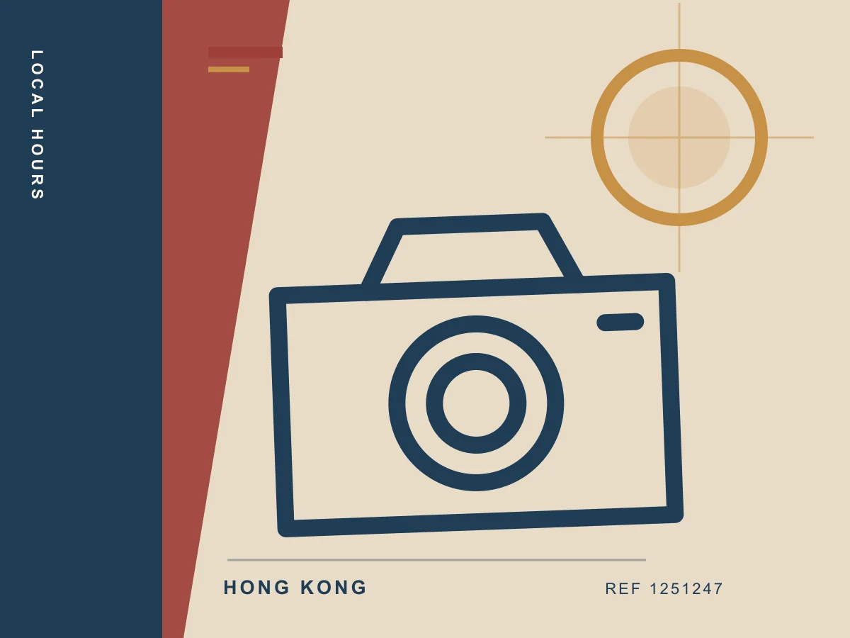 Hong Kong Neon Sign and Street Photography Walk with English Guide